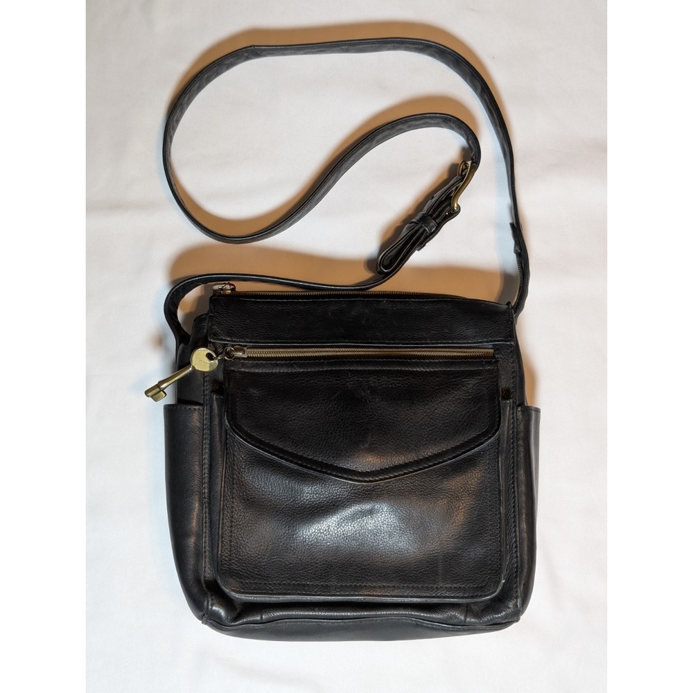 Vintage Fossil Black Leather Crossbody Bag Purse Key Charm READ